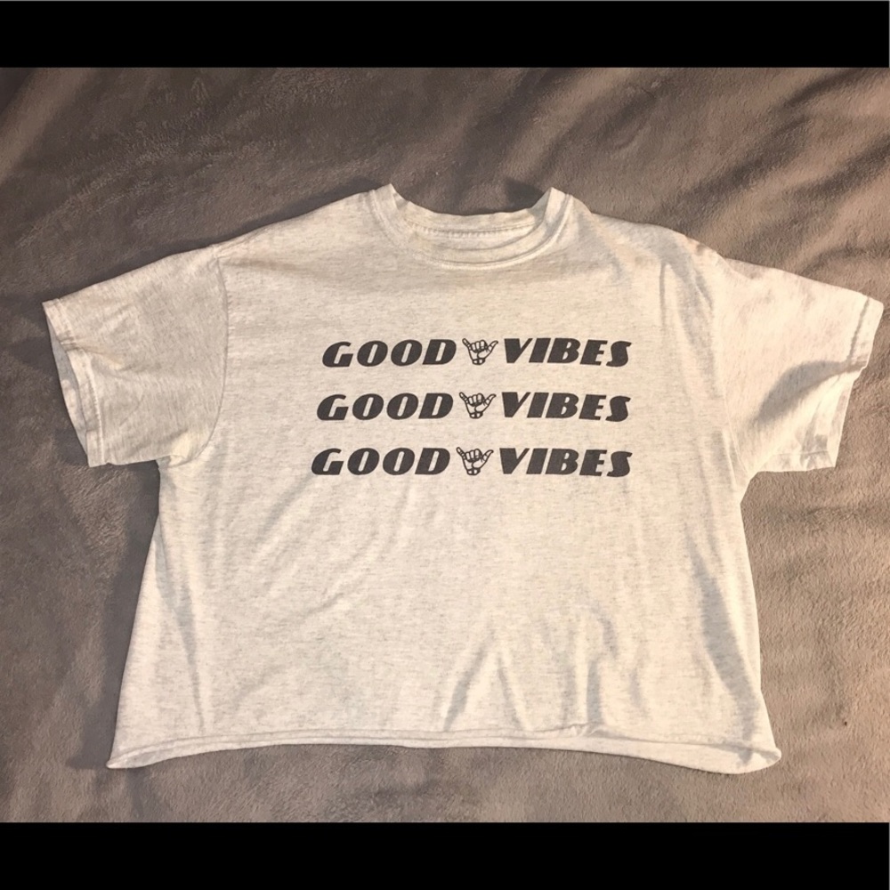 “good vibes” Brandy Melville cropped top
